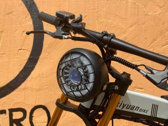 Электровелосипед GT V8